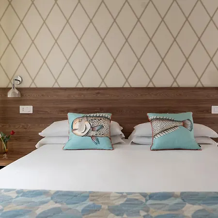 Hotel Calypso- Marina Centro Rimini