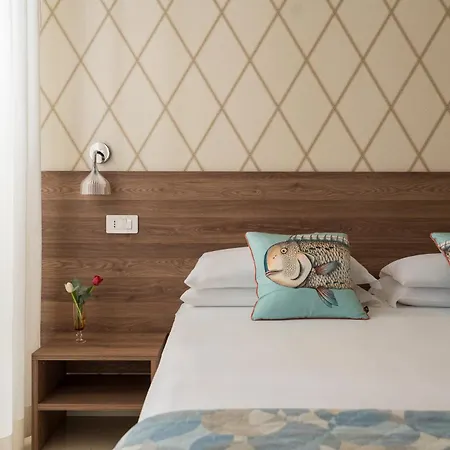 Calypso- Marina Centro Hotel 3*