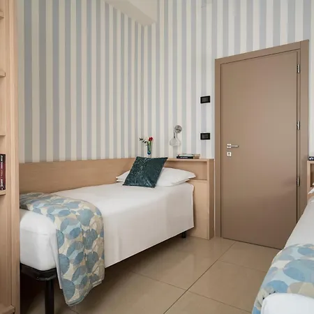Hotel Calypso- Marina Centro Rimini