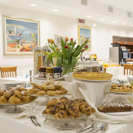 Hotel Calypso- Marina Centro Rimini