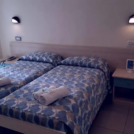Hotel Calypso- Marina Centro 3*