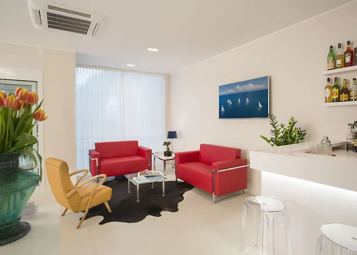 Calypso- Marina Centro 里米尼