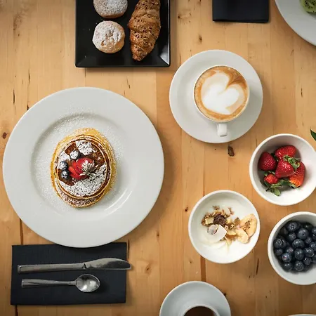 Ξενοδοχείο Calypso- Marina Centro