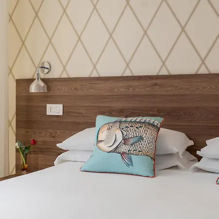 Calypso- Marina Centro Ρίμινι