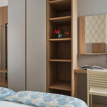 Calypso- Marina Centro 3*