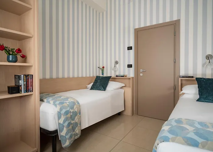 Hotel Calypso- Marina Centro Rímini