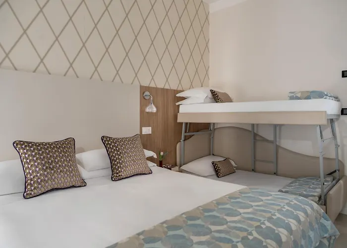 Calypso- Marina Centro Hotel