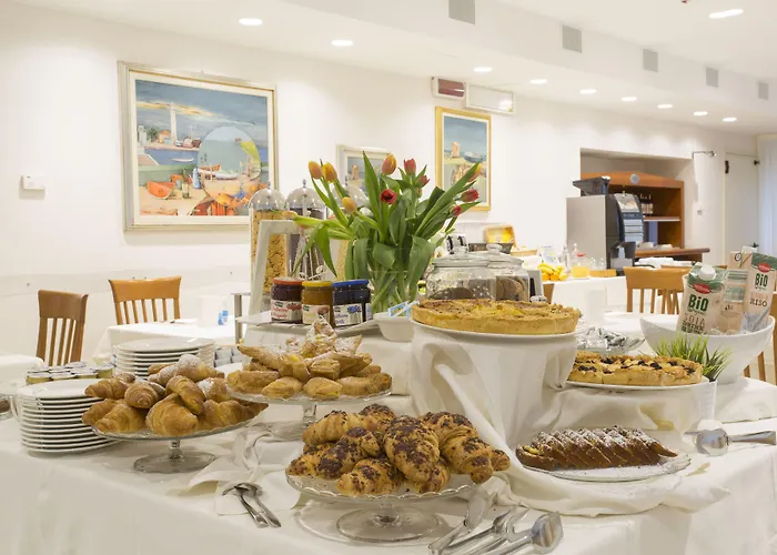 Hotel Calypso- Marina Centro Rímini