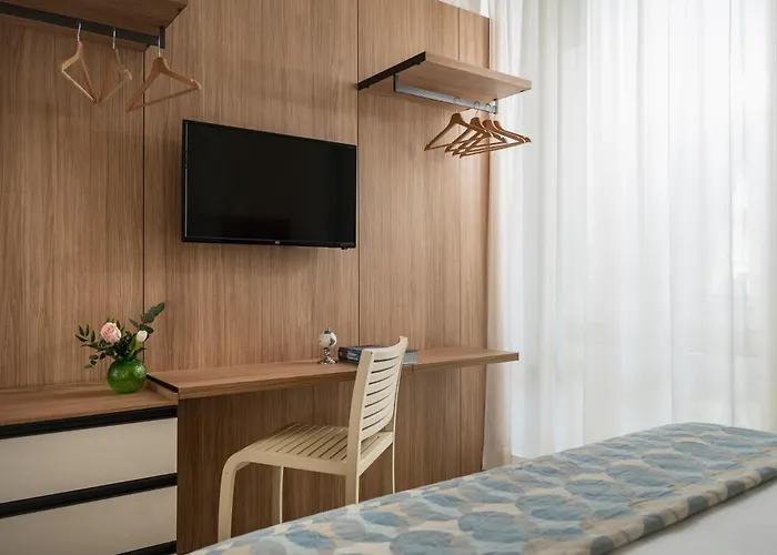 Calypso- Marina Centro Римини