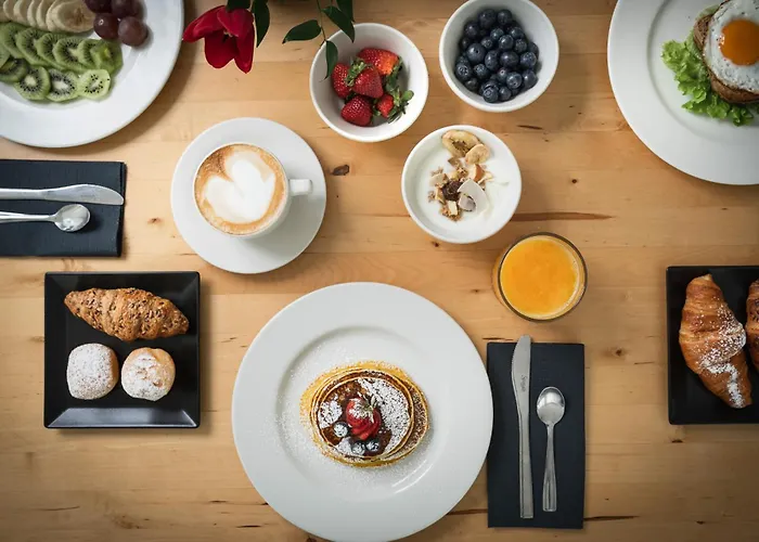 Calypso- Marina Centro Отель 3*